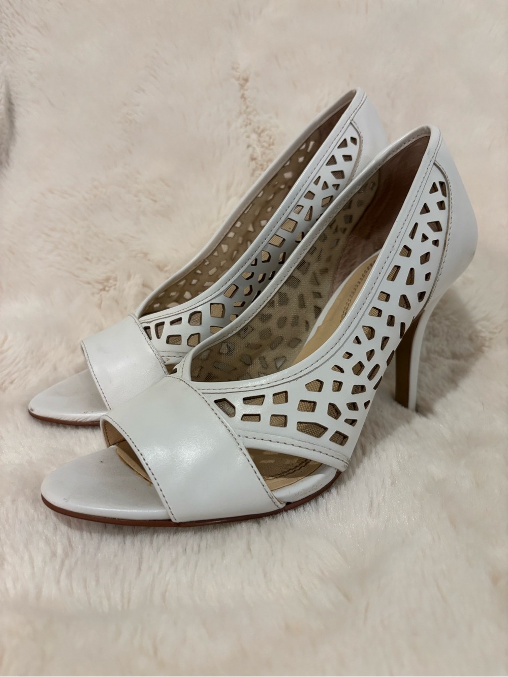 Tahari White Peep-Toed Heels